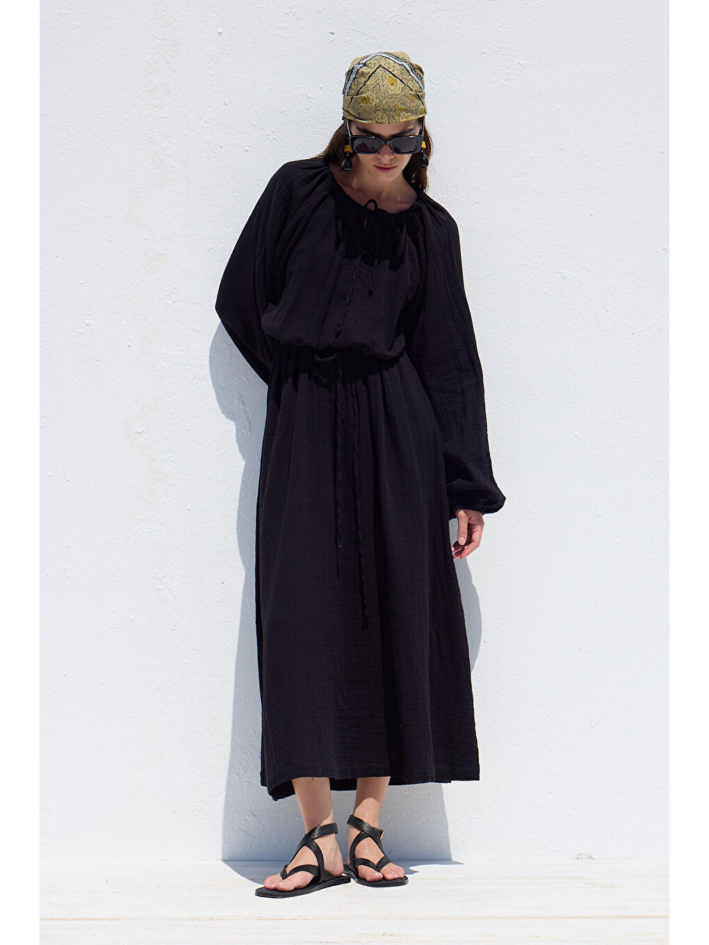 Bağlama Detaylı Muslin Elbise Siyah-2