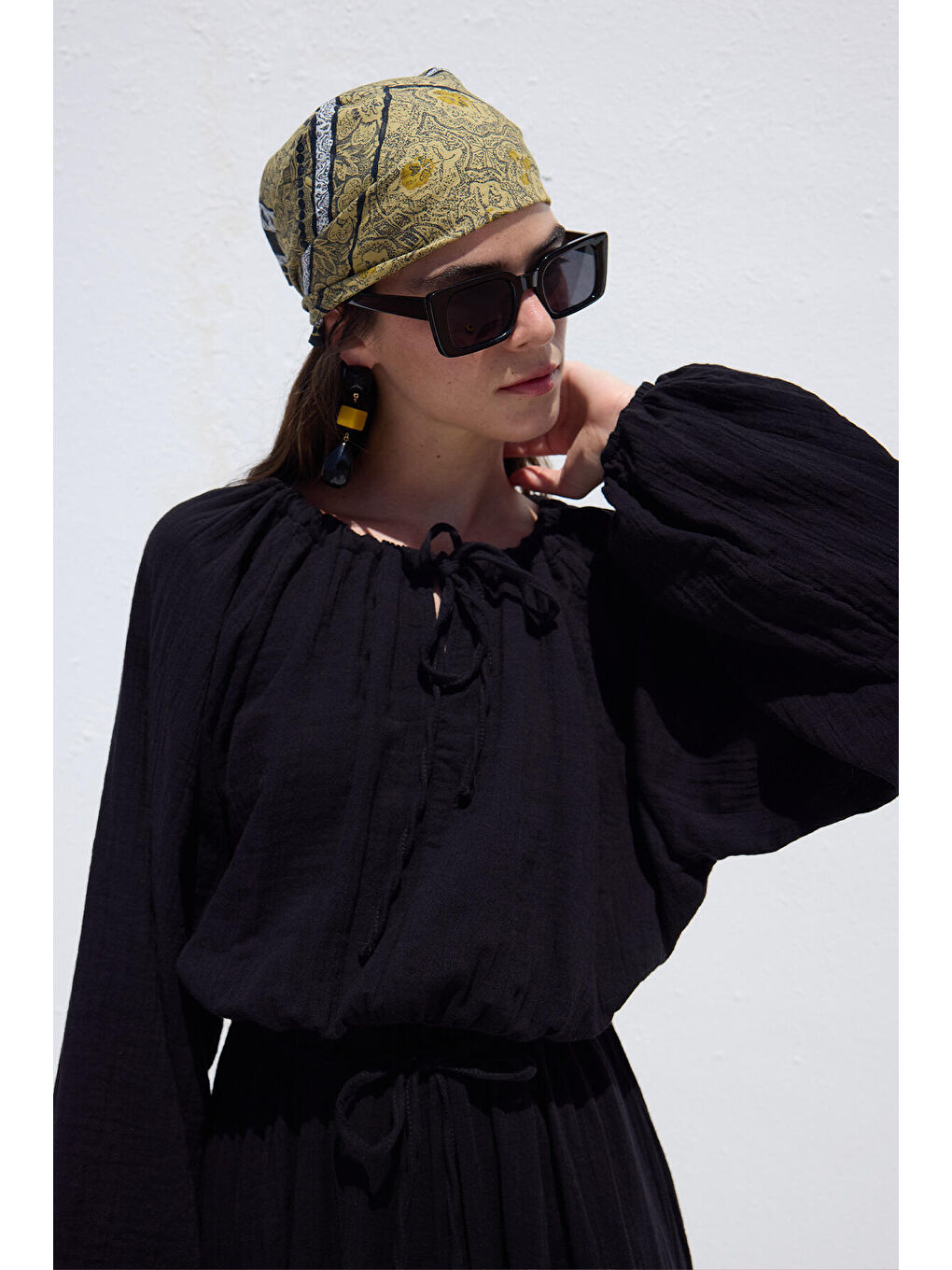 Bağlama Detaylı Muslin Elbise Siyah-4