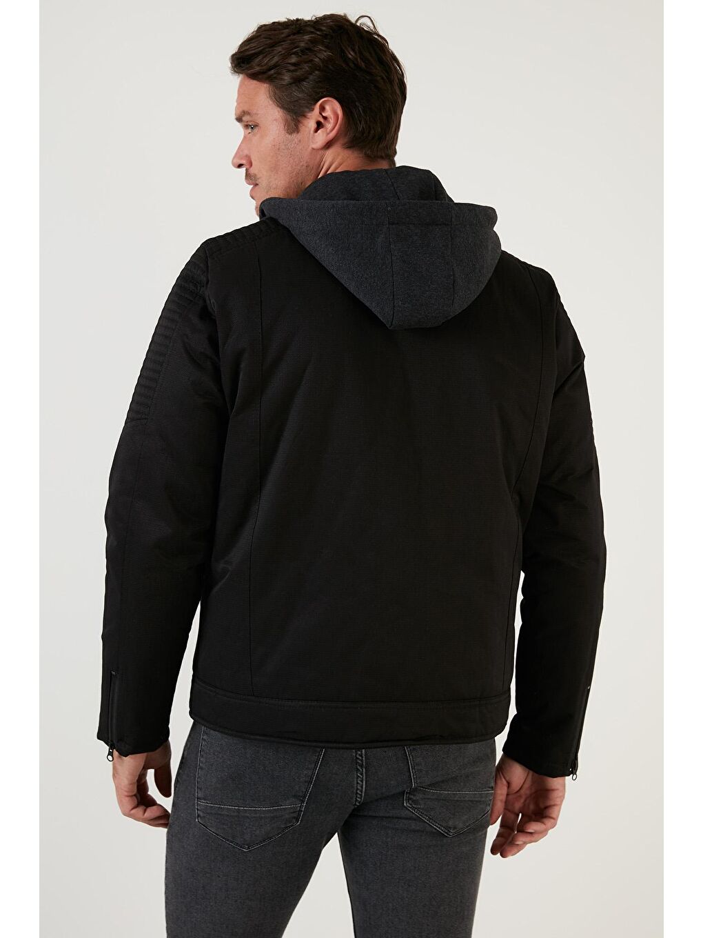 Siyah Slim Fit Pelüş Astarlı Çıkarılabilir Kapüşonlu Erkek Mont 5855031-4