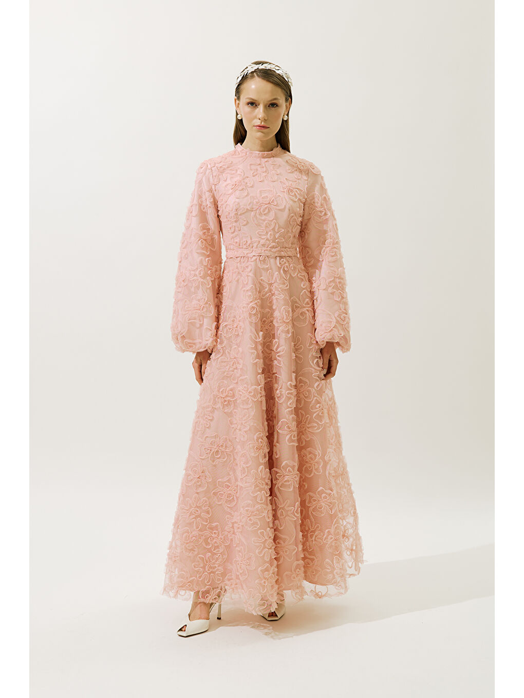 Pembe Kabarık Çiçekli Uzun Kol Abiye Elbise Pudra