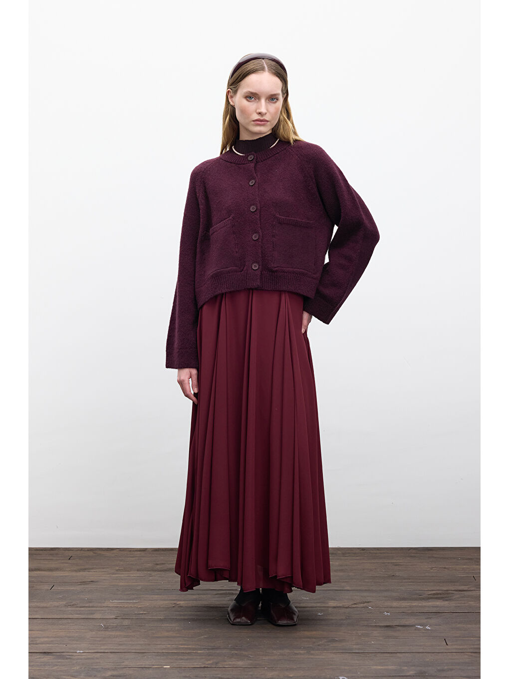 Düz Örgü Düğmeli Triko Hırka Mürdüm