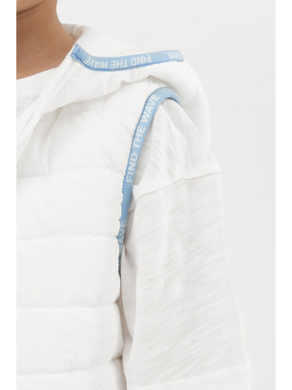 Erkek Çocuk Beyaz Micro Yelek-3