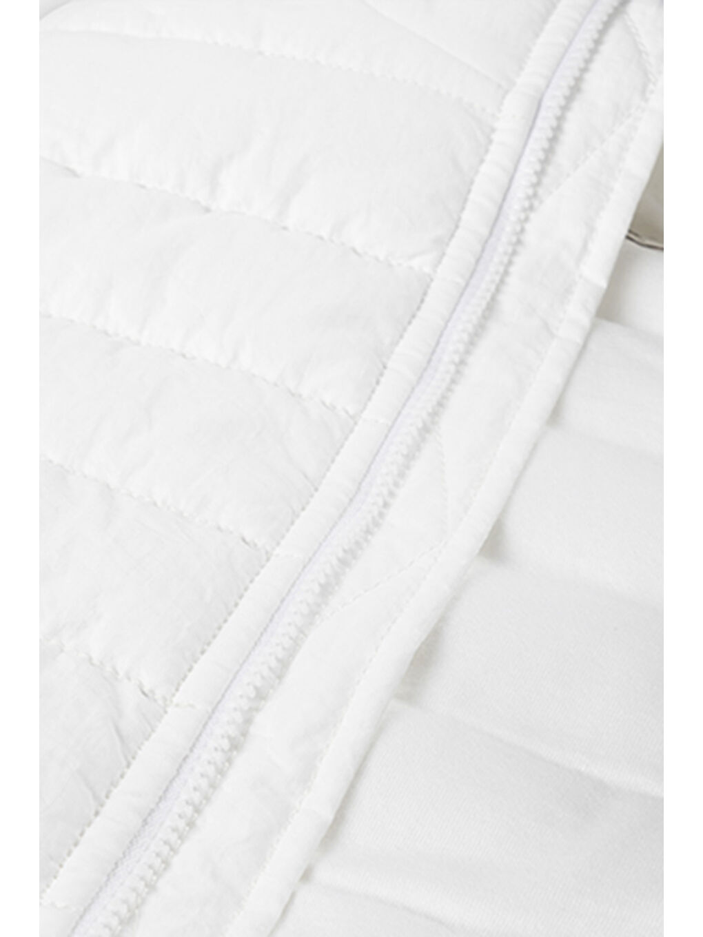 Erkek Çocuk Beyaz Micro Yelek-8