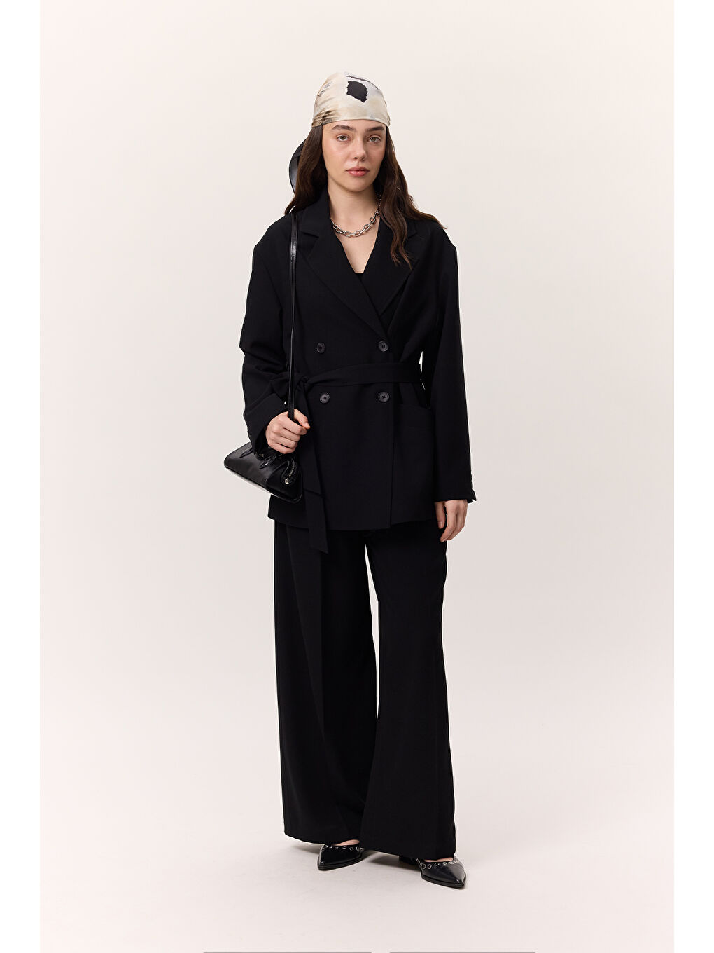 Dökümlü Pileli Pantolon Siyah-1