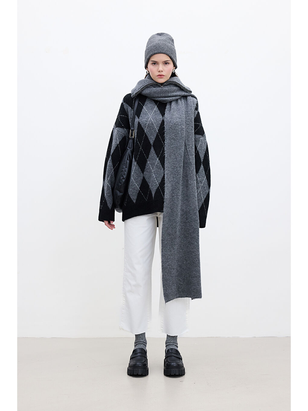 Baklava Desenli Oversize Kazak Siyah-3