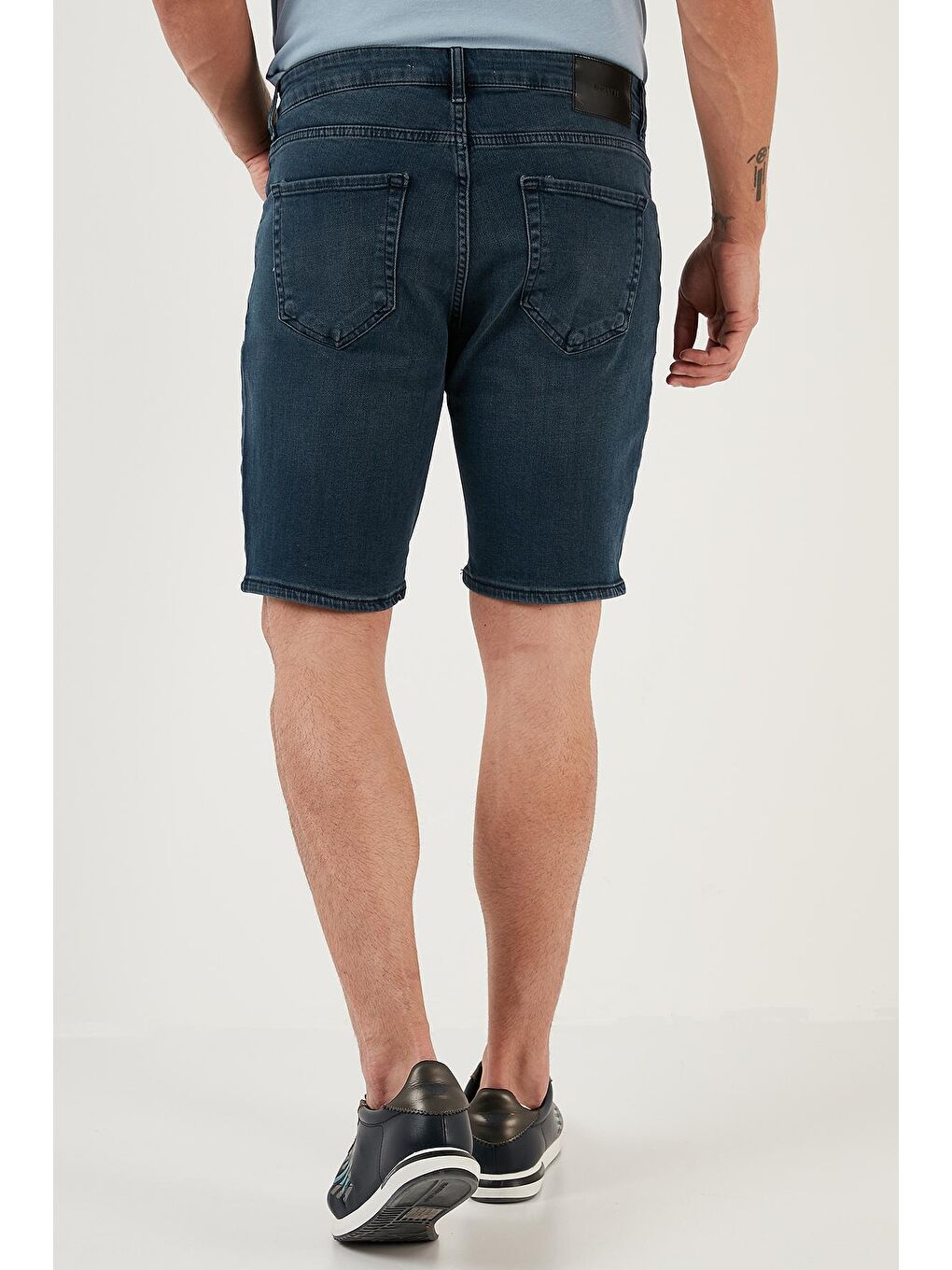 Mavi Pamuklu Normal Bel Slim Fit Jean Şort 4501M11IBIZA-3