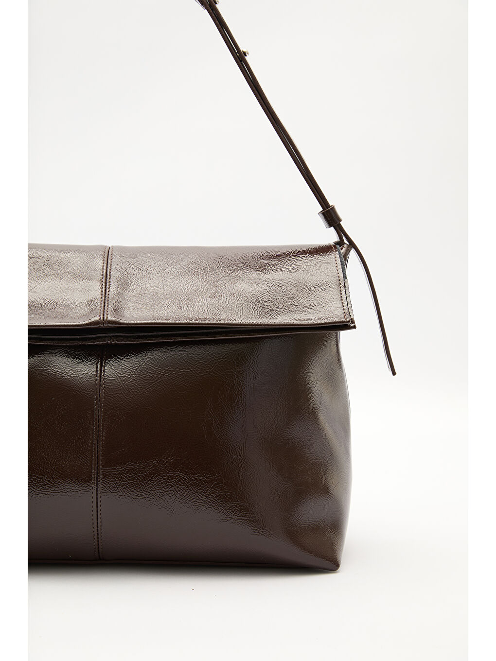 Kapaklı Tote Deri Çanta Kahverengi-3