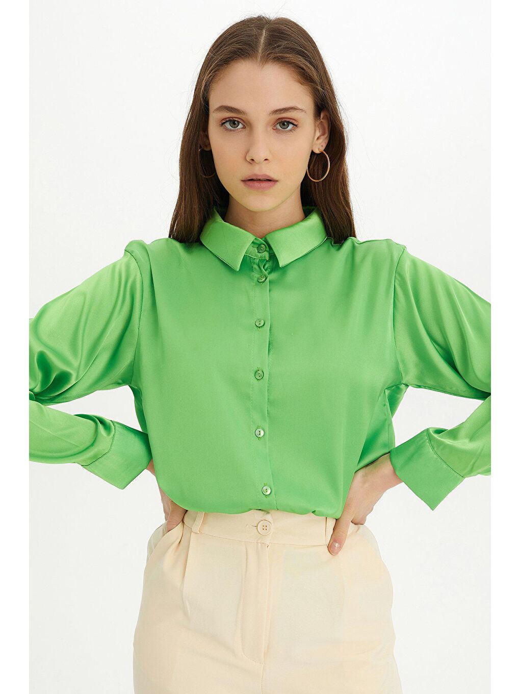 Yeşil Uzun Kollu Saten Gömlek