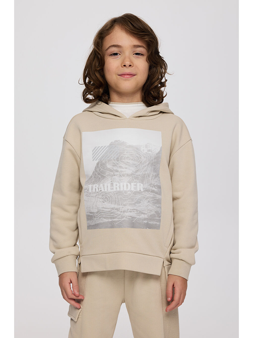 Bej Erkek Çocuk Kapüşonlu Taş Sweatshirt-6