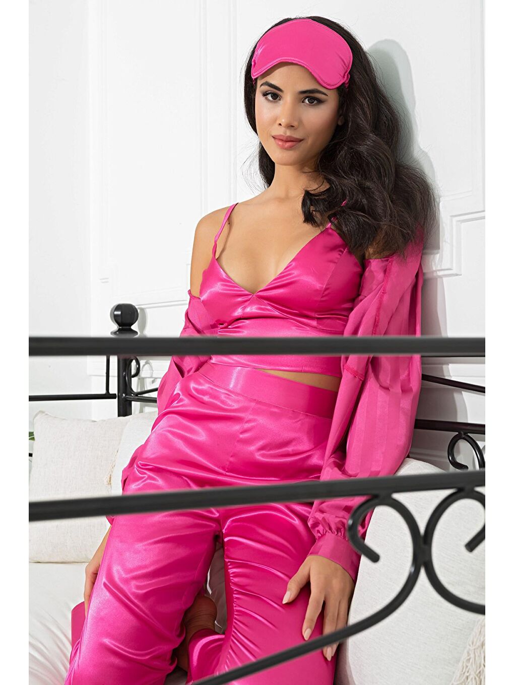 Fuşya 4'lü Saten Pembe Kendinden Desenli Pijama Takım-3