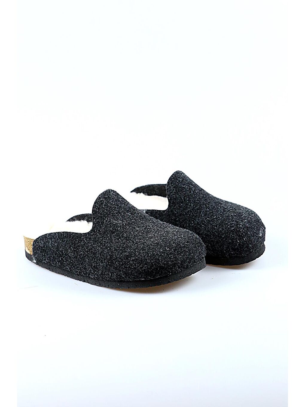 İçi Kürklü Rahat Taban Kadın Ev Terliği 020-02100-21Siyah-3