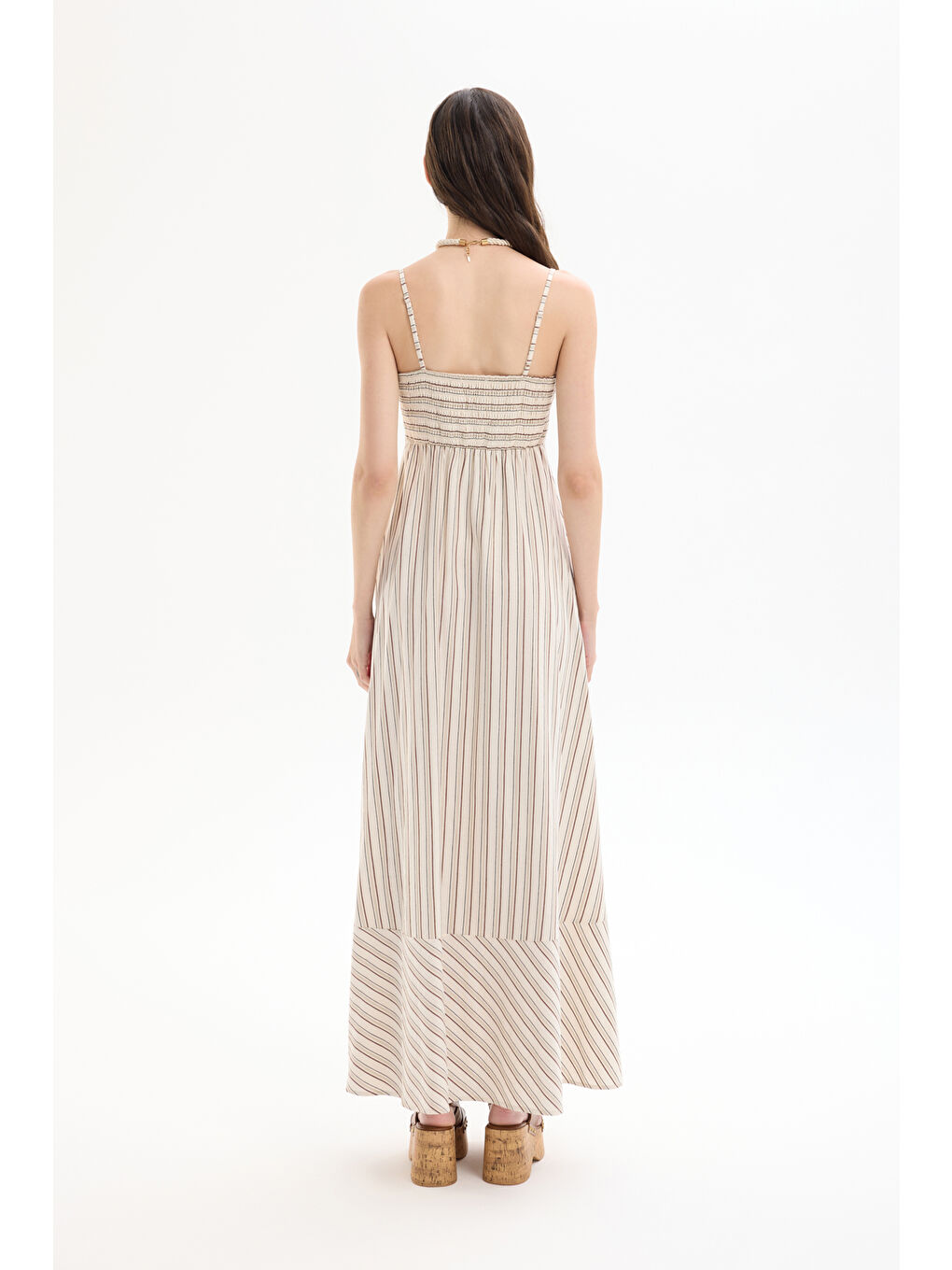 Bej İnce Çizgili Etek Ucu Volanlı Askılı Uzun Elbise Naturel-4