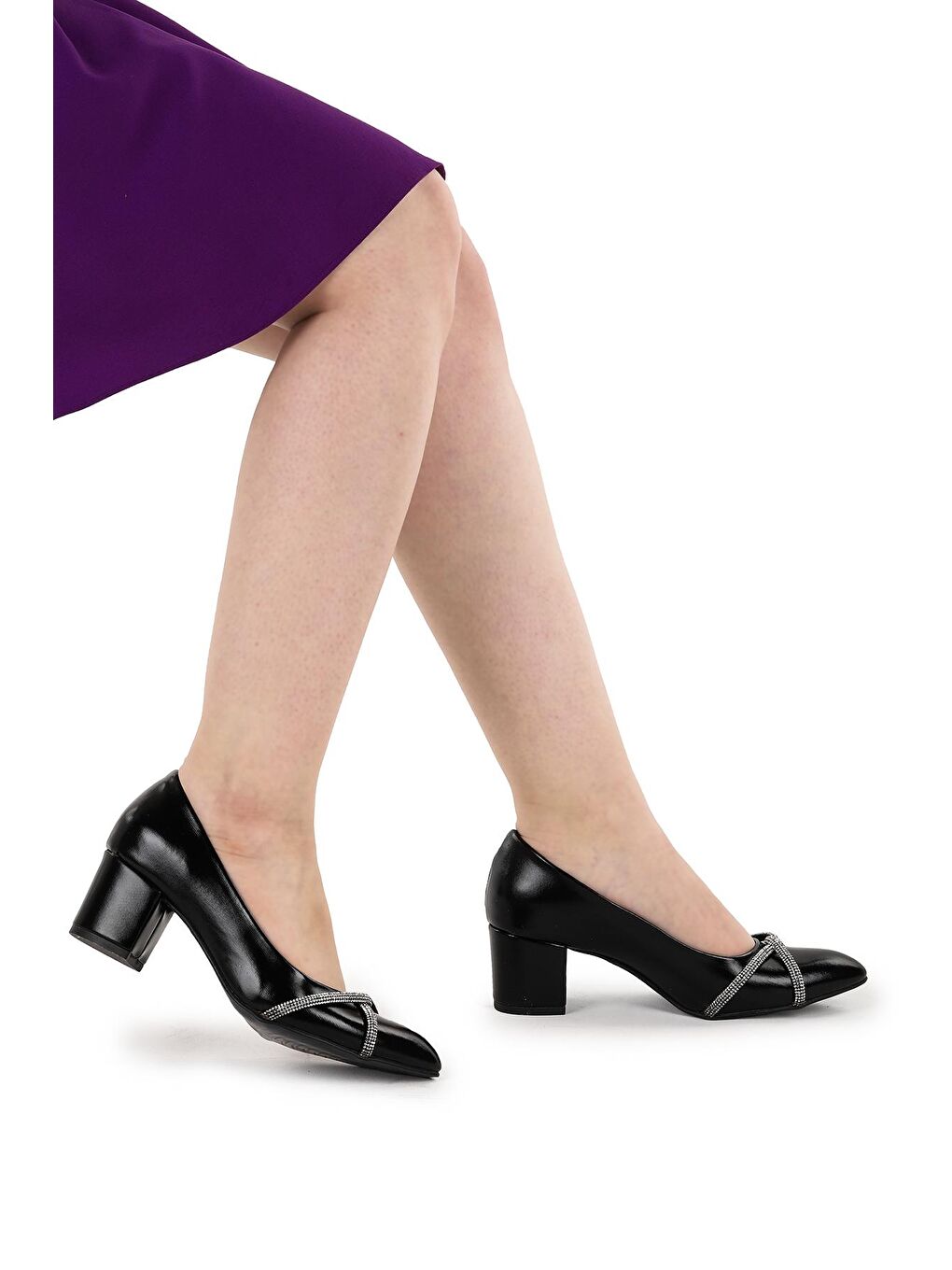 Siyah Parlak Taşlı Kadın 5 Cm Topuklu Ayakkabı 1990-2025-2