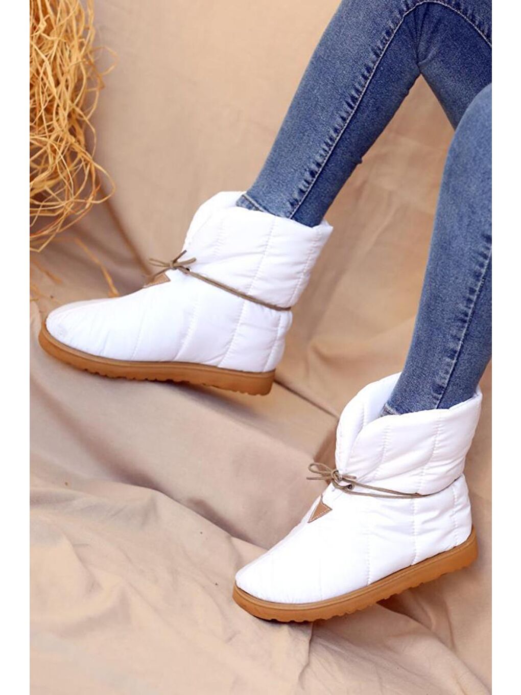 Beyaz Paraşüt Kumaş Kadın Bot & Bootie 001-159-21