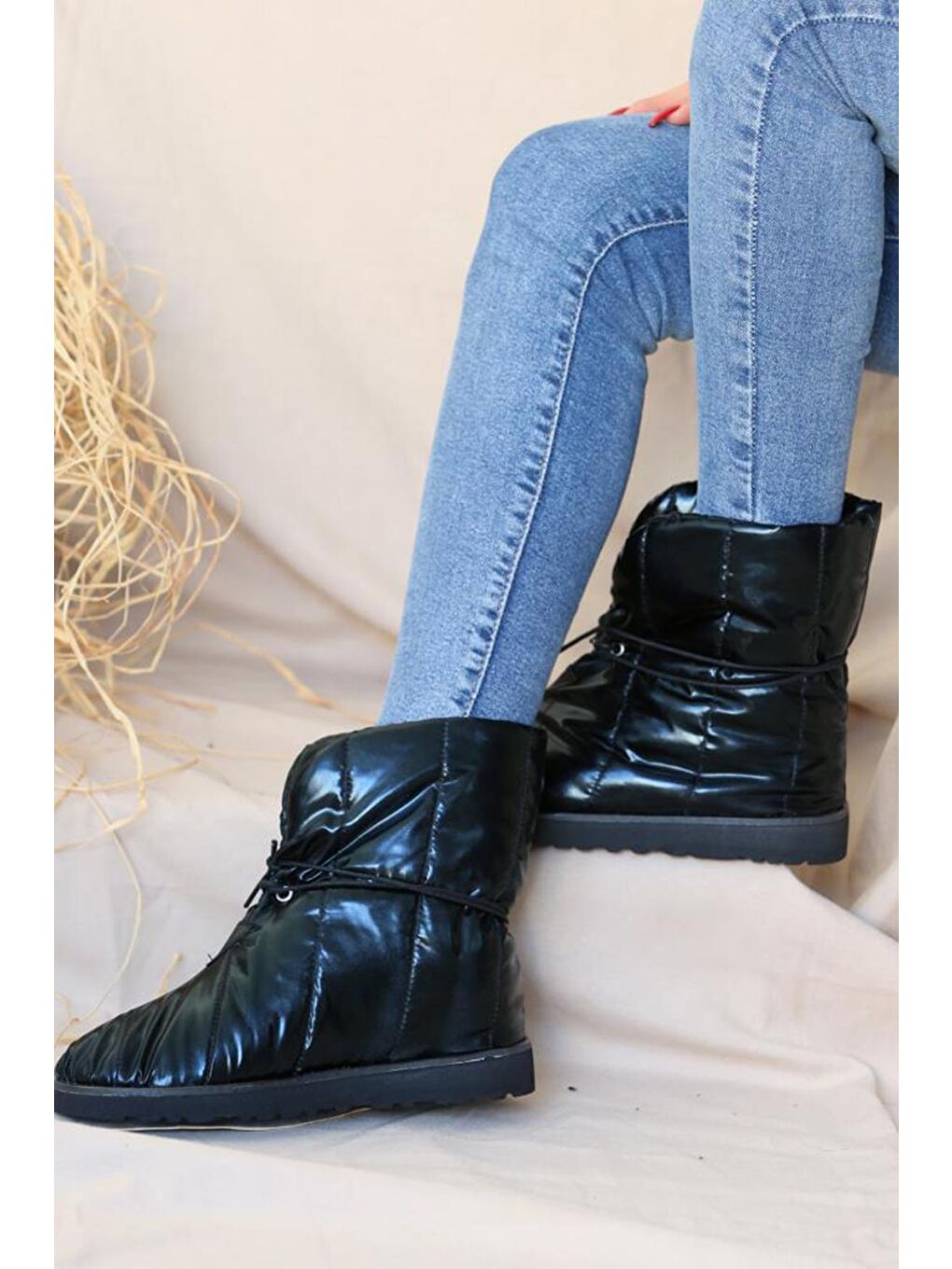 Siyah Paraşüt Kumaş Kadın Bot & Bootie 001-159-21-2