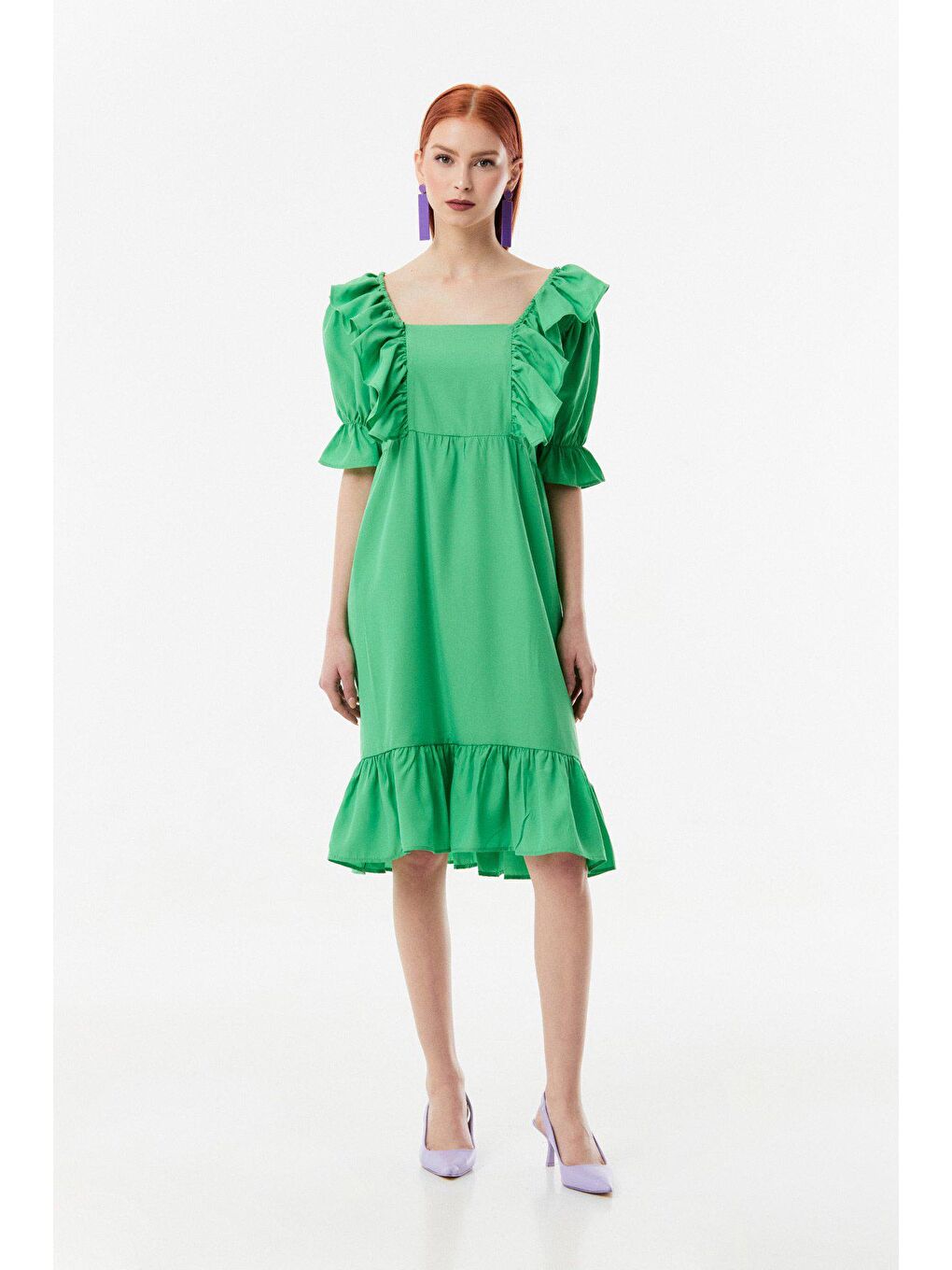 Yeşil Kolları ve Etek Uçları Fırfırlı Bağlamalı Elbise-1
