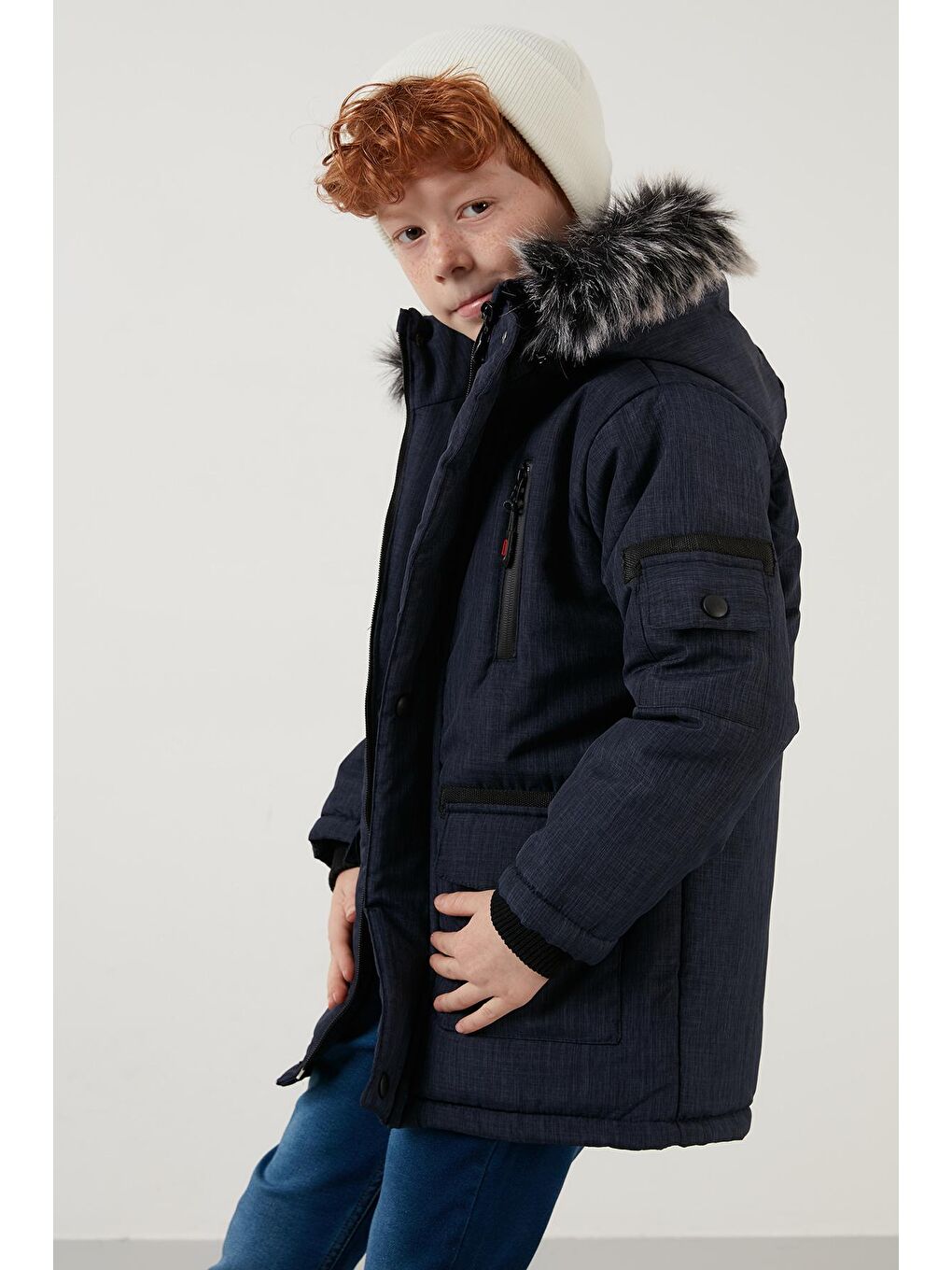 Lacivert İçi Peluş Astarlı Çıkarılabilir Kapüşonlu Cepli Kışlık Mont 5760019-2