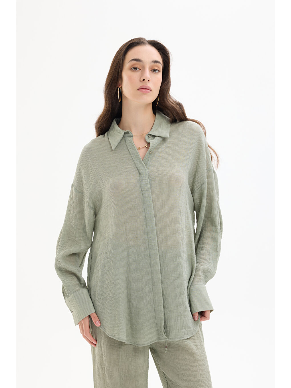Düğmeli Oversize Dokulu Gömlek Haki