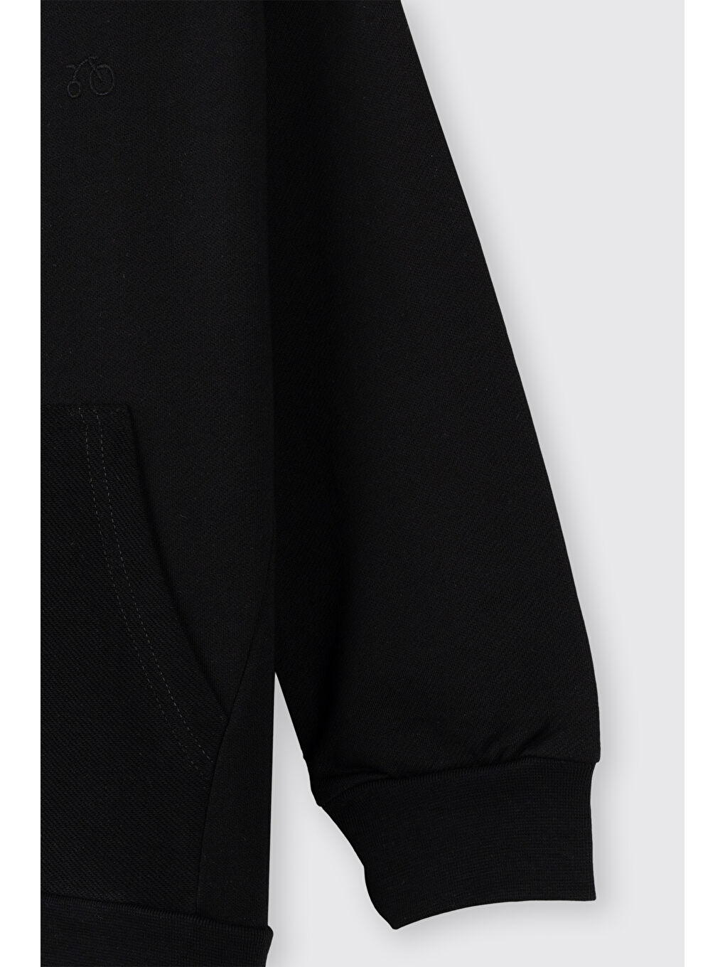 Erkek Çocuk Kapüşonlu Fermuarlı Siyah Sweatshirt-1