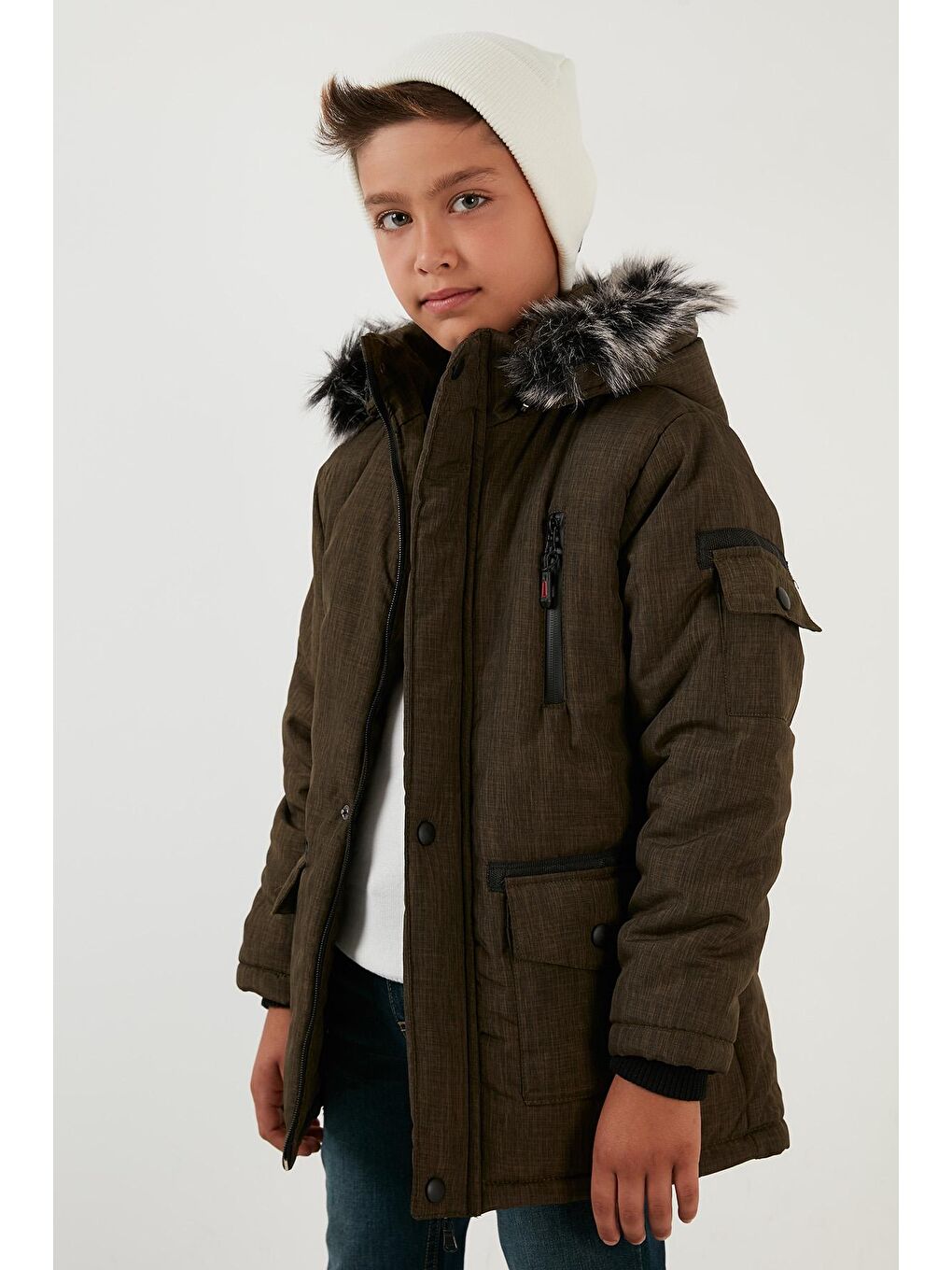 Haki İçi Peluş Astarlı Çıkarılabilir Kapüşonlu Cepli Kışlık Mont 5760019