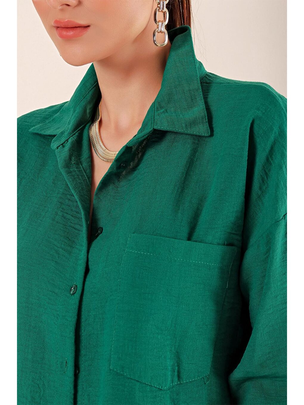 Zümrüt Yeşili Düşük Omuz Cepli Oversize Gömlek-3