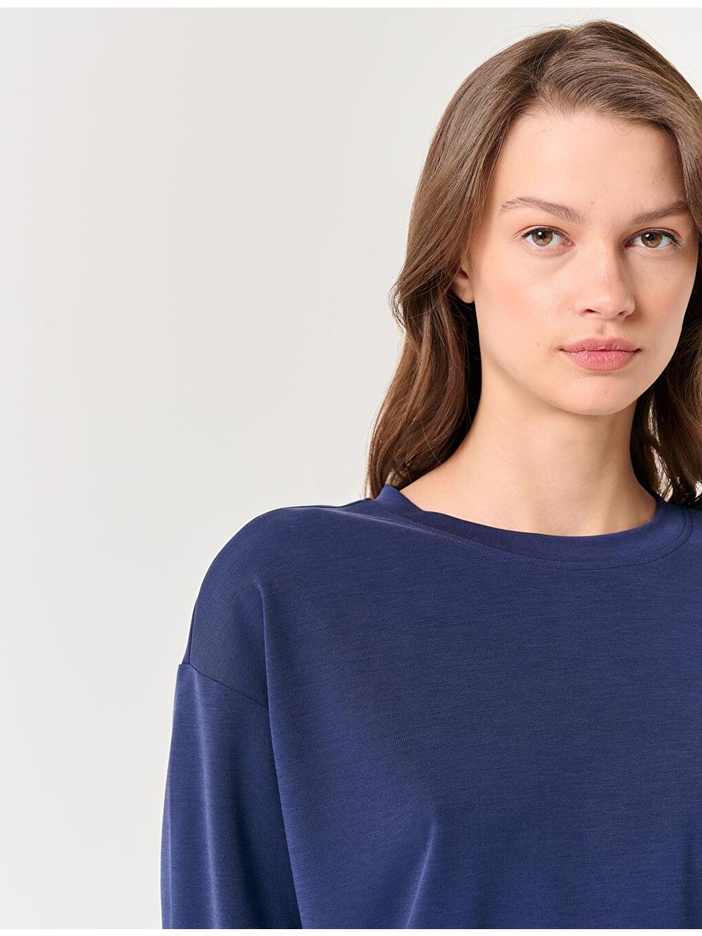 Lacivert Bisiklet Yaka Uzun Kollu Rahat Sweatshirt-3