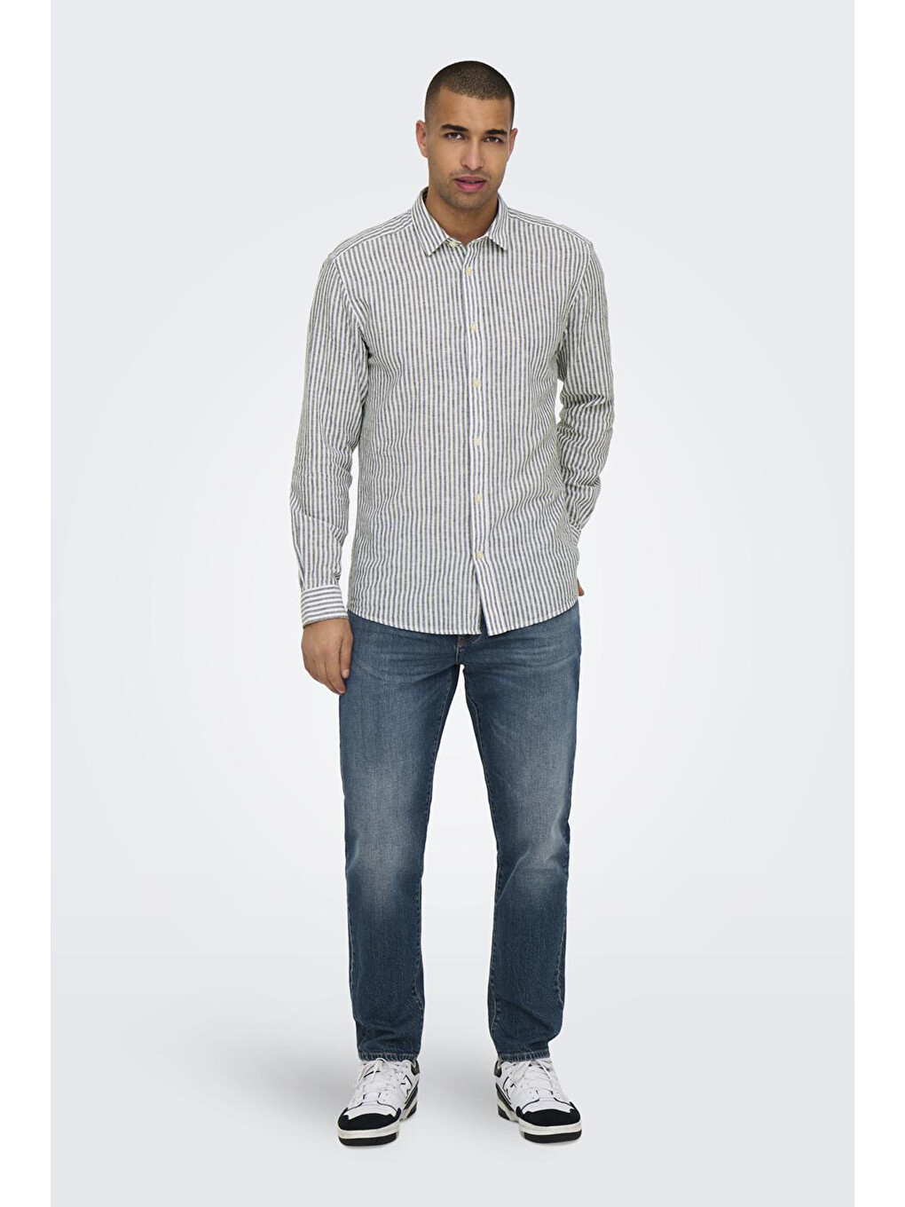 Gri Onscaiden Çizgili Pamuk ve Keten Karışımlı Slim Fit Gömlek 22026601-1