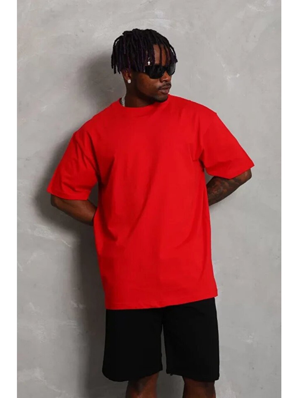 Unisex Oversize Düz Bisiklet Yaka Tişört - Kırmızı-2