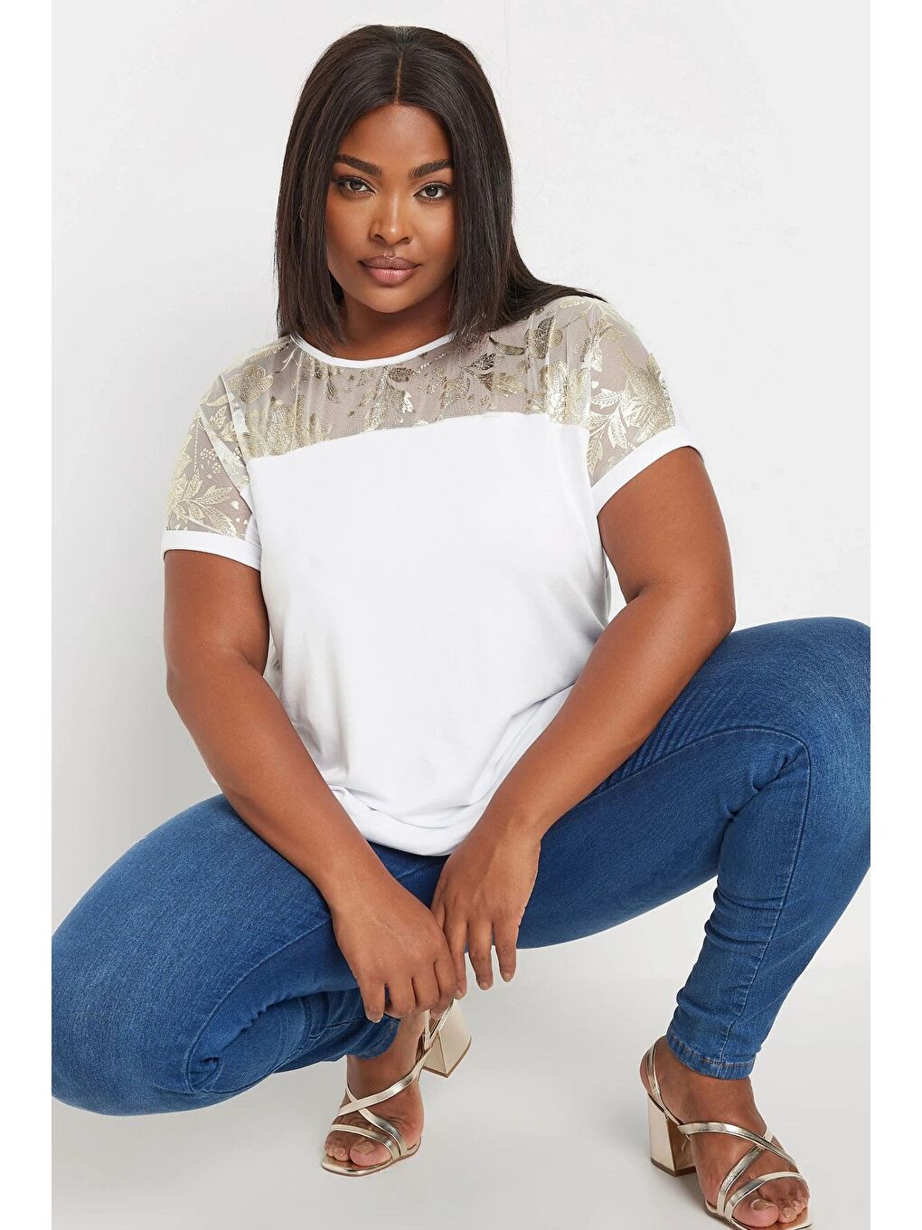 Beyaz Büyük Beden Bisiklet Yaka Kısa Kollu Yakası Transparan Bluz 303427