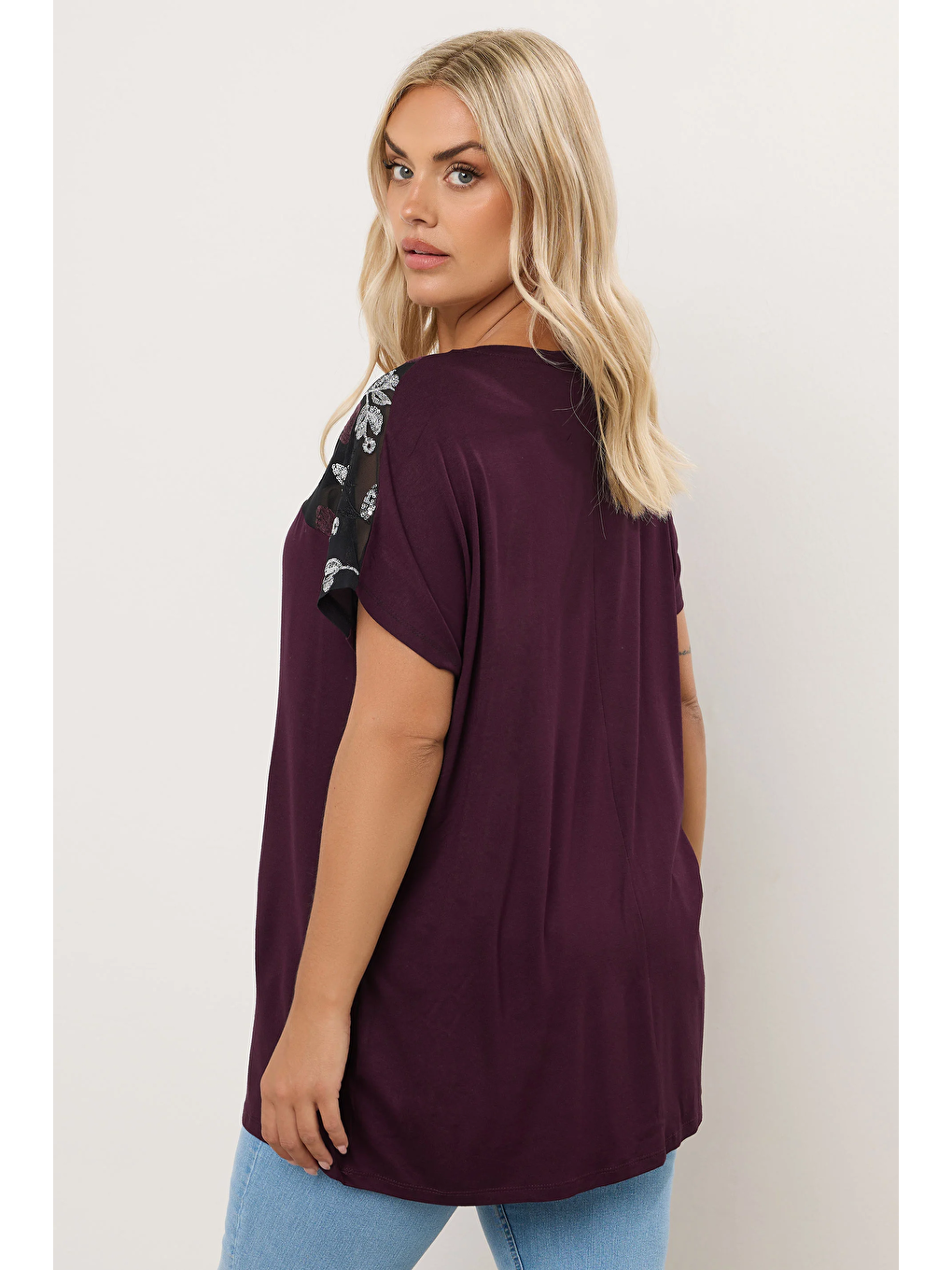 Bordo Büyük Beden Bisiklet Yaka Kısa Kollu Payet Detaylı Bluz 322209-3