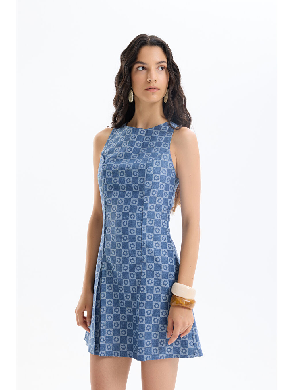 Dama Desenli Halter Yaka Mini Elbise İndigo-4