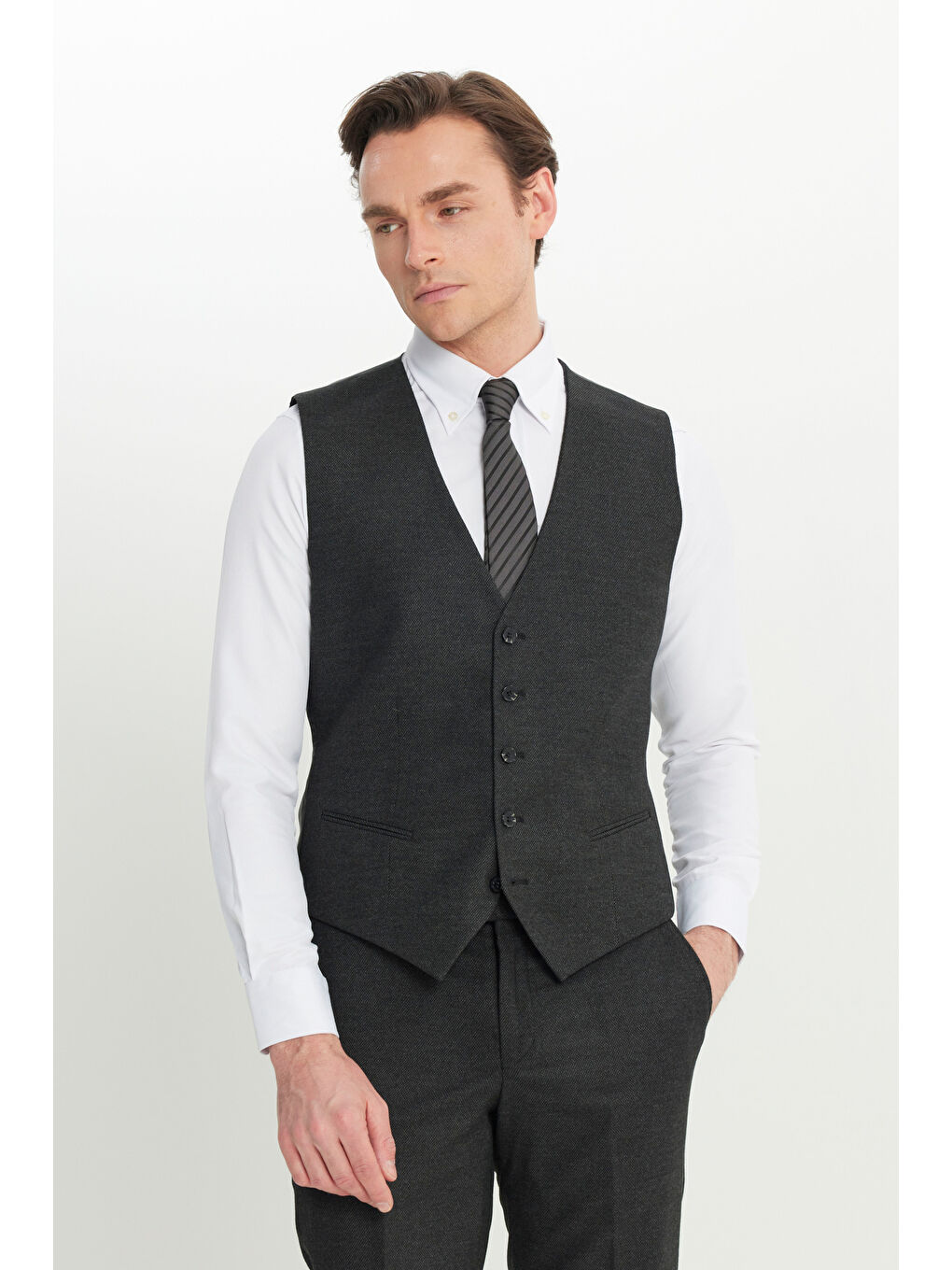 Erkek Siyah-Antrasit Slim Fit Dar Kesim Mono Yaka Kapak Cepli Yelekli Takım Elbise-3