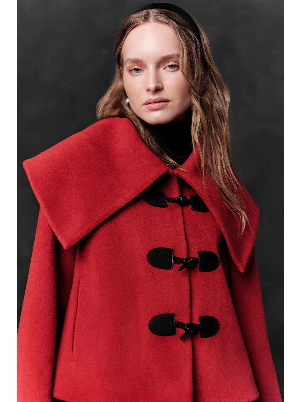 Tokalı Kaşe Kaban Kırmızı