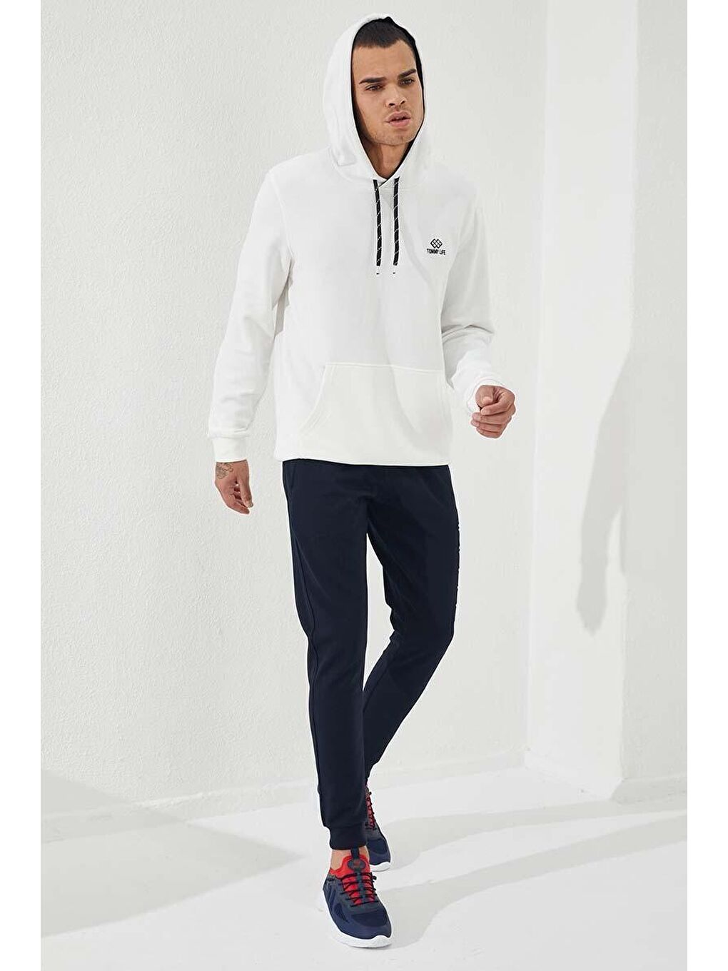 TOMMYLIFE Lacivert Fermuar Cepli Yazı Nakışlı Dar Kalıp Jogger Erkek Eşofman Alt - 84785 - 2