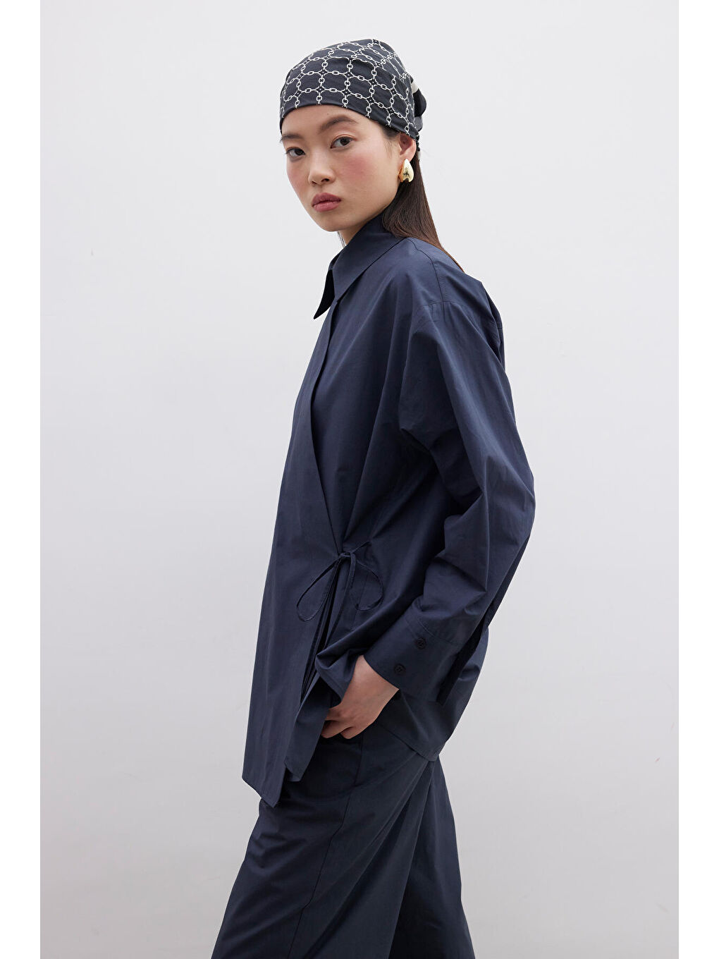 Kruvaze Kapama Premium Gömlek Lacivert-1