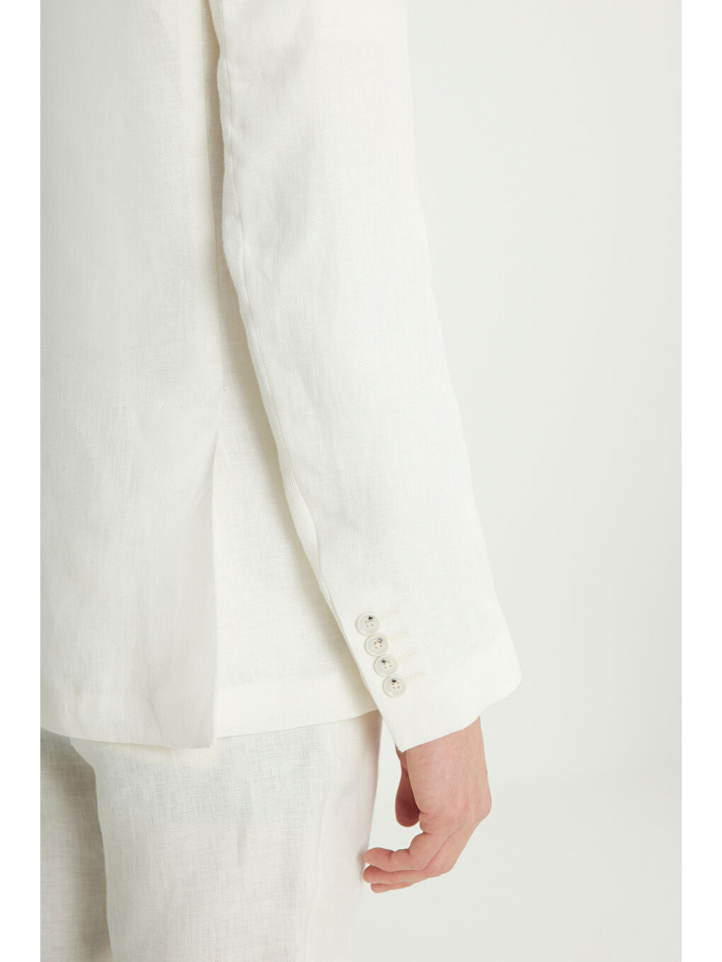 Erkek Ekru %100 Keten Slim Fit Dar Kesim Kırlangıç Yaka Torba Cepli Kruvaze Takım Elbise-7