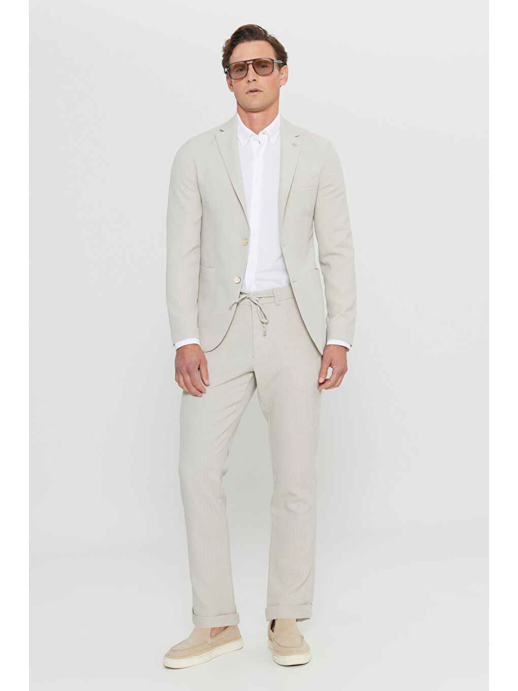 Erkek Bej Slim Fit Dar Kesim Mono Yaka Çizgili Gofre Desenli Torba Cepli Esnek Takım Elbise-3