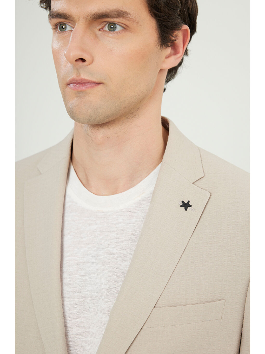Erkek Bej Slim Fit Dar Kesim Mono Yaka Gofre Desenli Kapak Cepli Esnek Takım Elbise-5