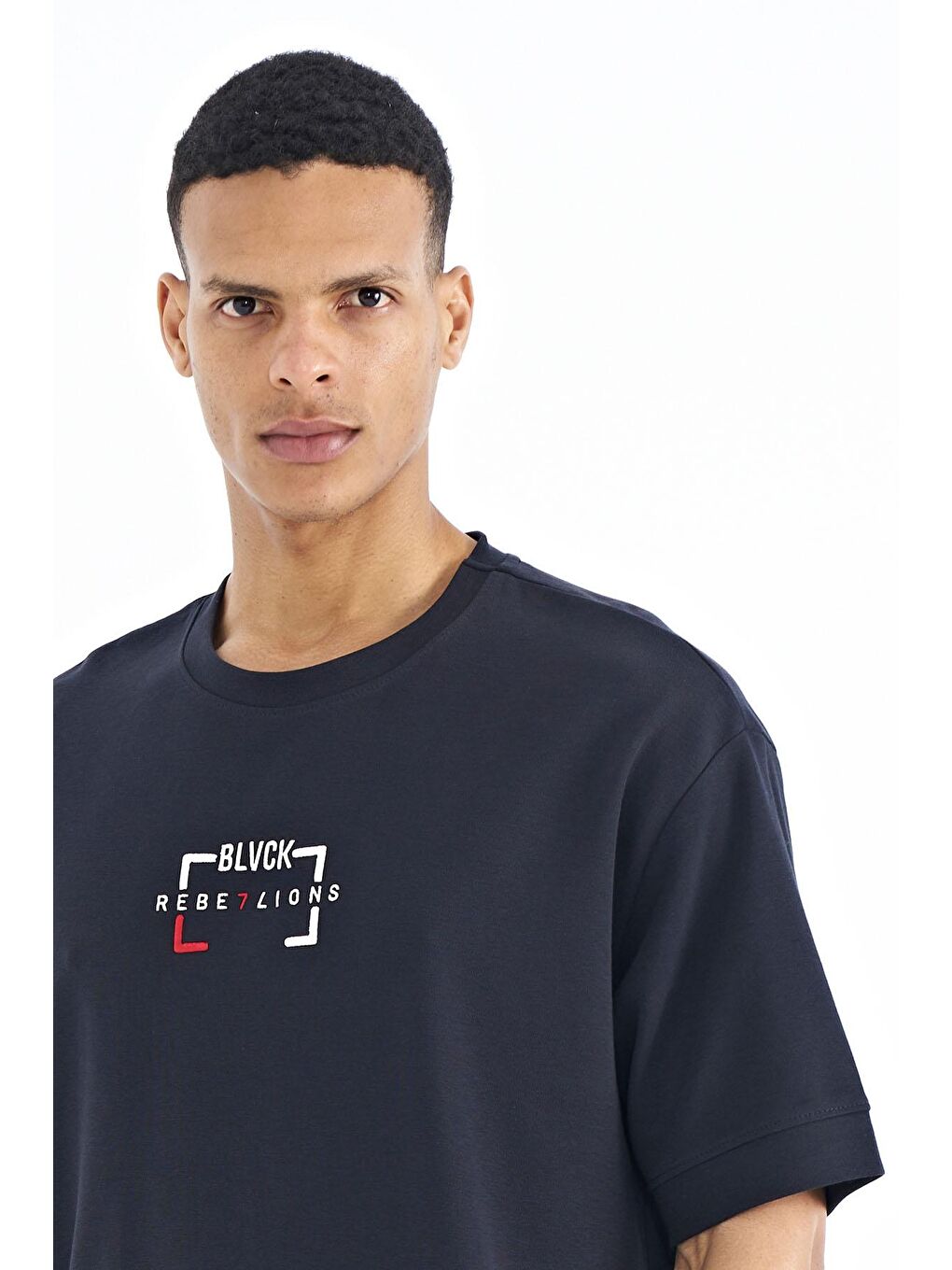Lacivert Yazı Nakışlı O Yaka Oversize Erkek Tişört - 88192-2