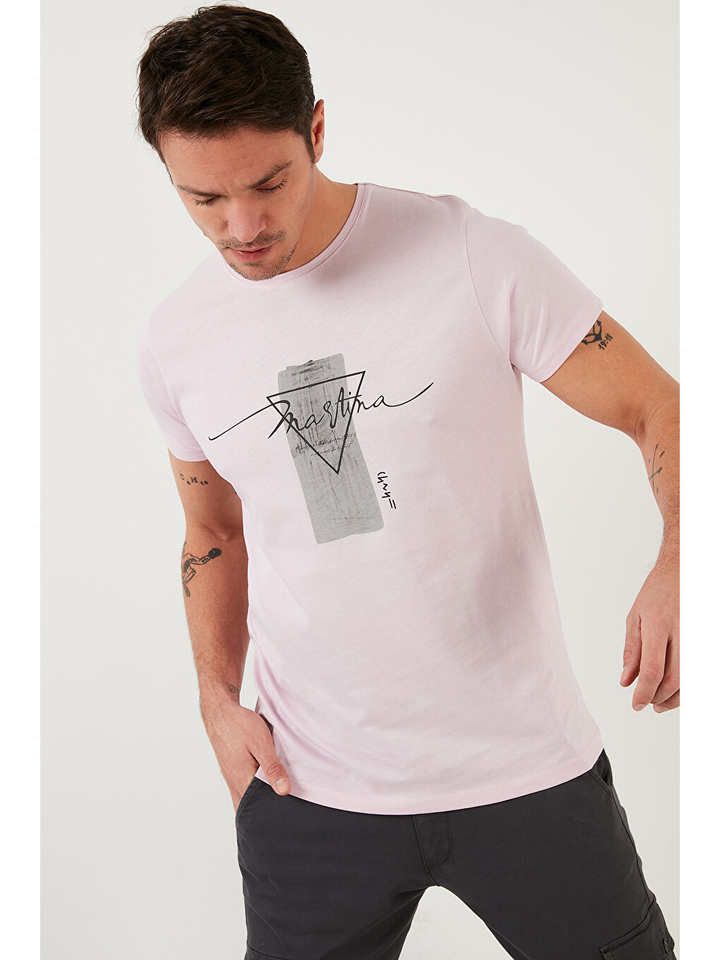 Pembe Baskılı %100 Pamuk Bisiklet Yaka Slim Fit Tişört 541MARTİNA-5