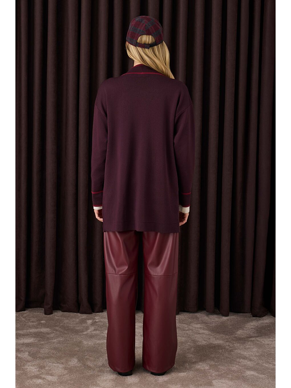 Şerit Detaylı Hırka Koyu Mürdüm-Bordo-3