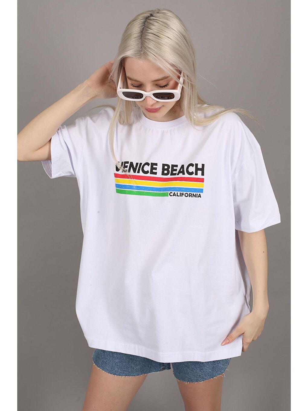 Beyaz Baskılı Over Fit Tişört Mg1516