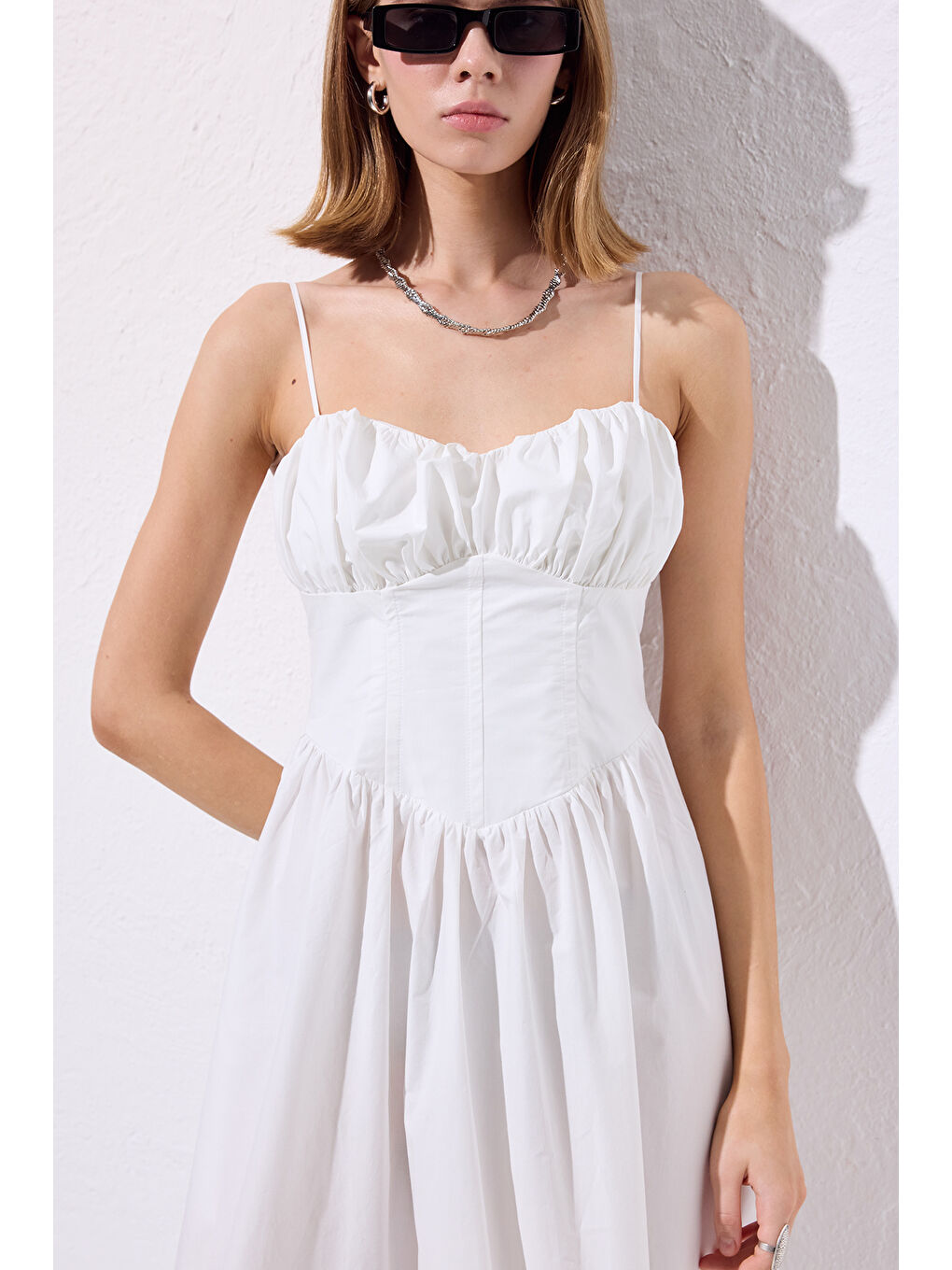 Büzgülü Korsajlı Elbise Ekru-3