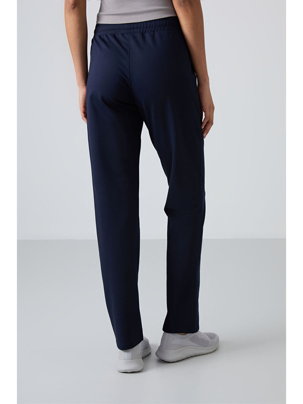 İndigo Yüksek Bel Cepli Rahat Form Klasik Paça Kadın Eşofman Alt - 94584-4