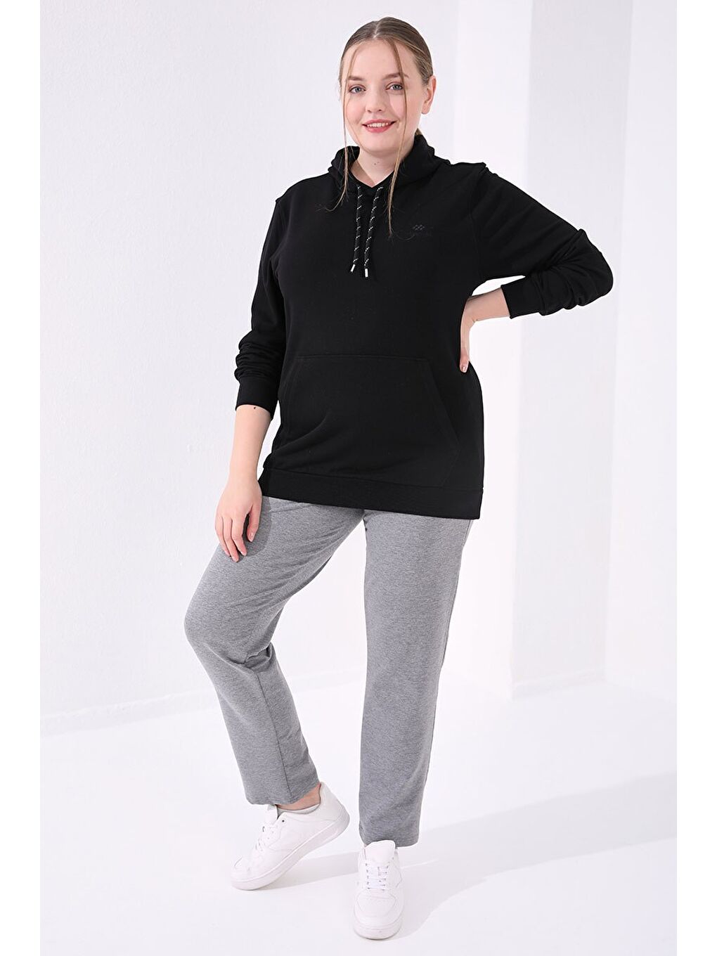 Gri Melanj Cepli Rahat Form Klasik Paça Kadın Büyük Beden Eşofman Alt - 94014