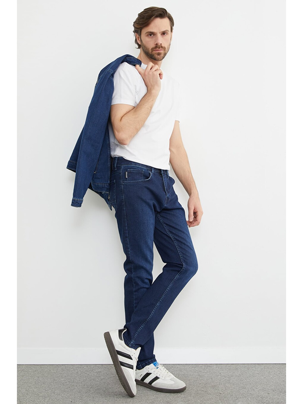 Lacivert Regular Fit Normal Bel Jean-1