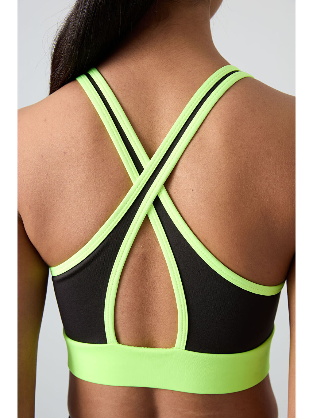 Neon Sarı Çapraz Sırt Detaylı Slim Fit U Yaka Pedli Kadın Spor Büstiyer - 97121-4