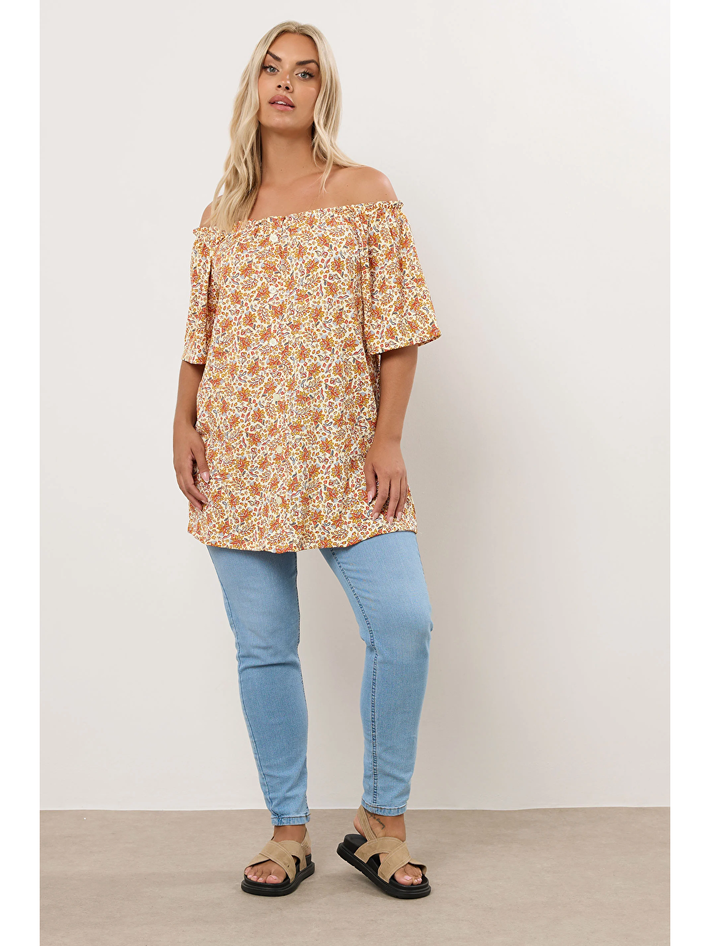 Turuncu Büyük Beden Düşük Omuzlu Kısa Kollu Düğme Detaylı Desenli Bluz 322680-1