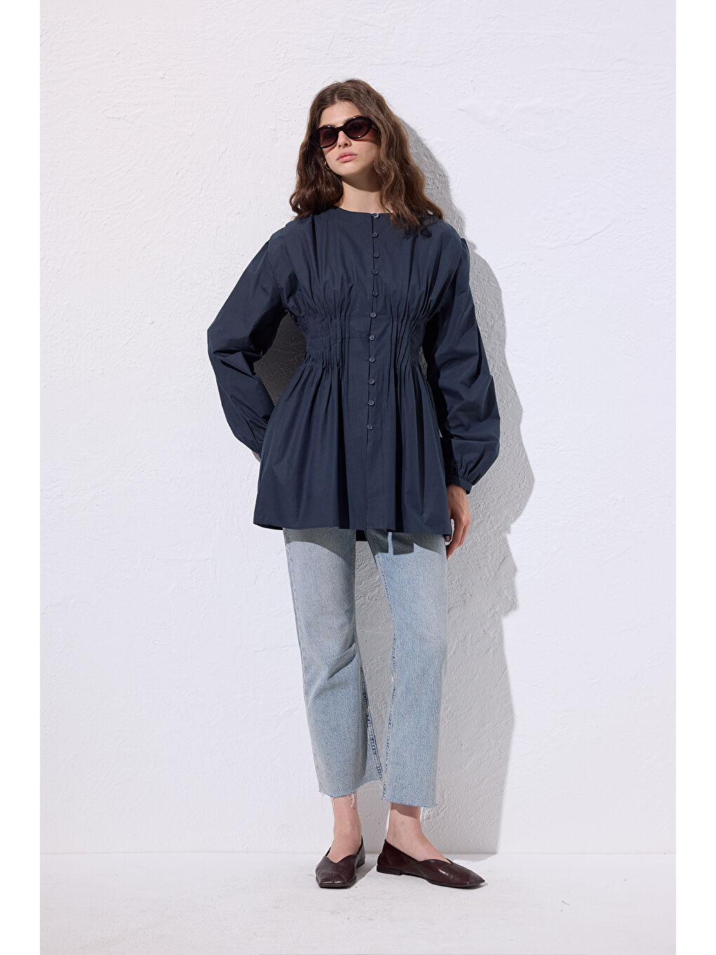 Beli Pile Detaylı Uzun Kol Bluz Lacivert-1