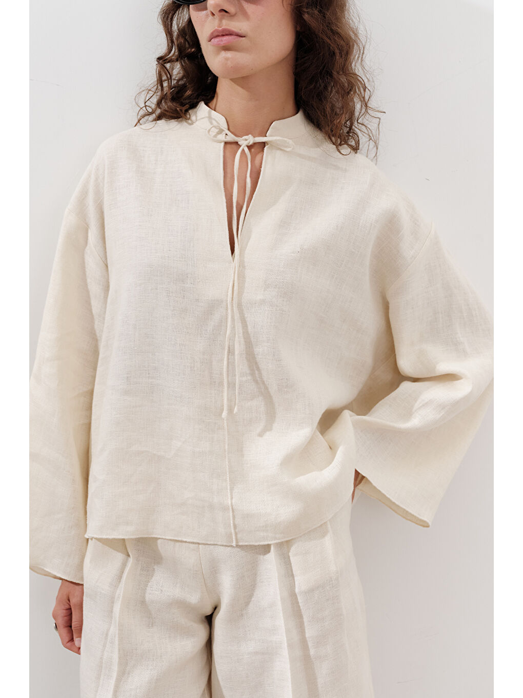 Bej Keten Bağlamalı Bluz Vanilya-3
